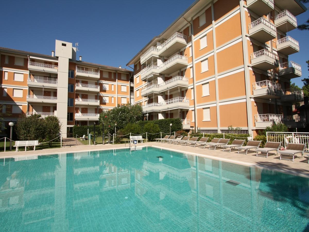 Ferienwohnung Residenza Gardenia Lignano Sabbiadoro Exterior foto